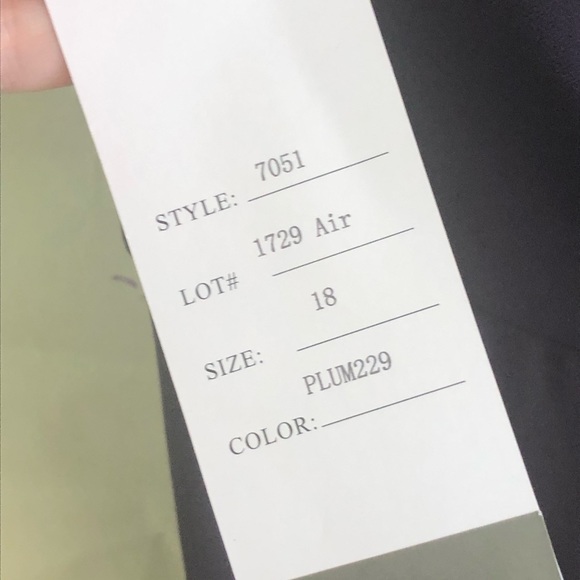 Plum formal dress - Picture 3 of 7